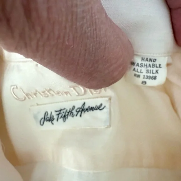 Vtg silk Christian Dior for Saks Fifth Avenue-Vintage Cream Women's Blouse- - Picture 11 of 16